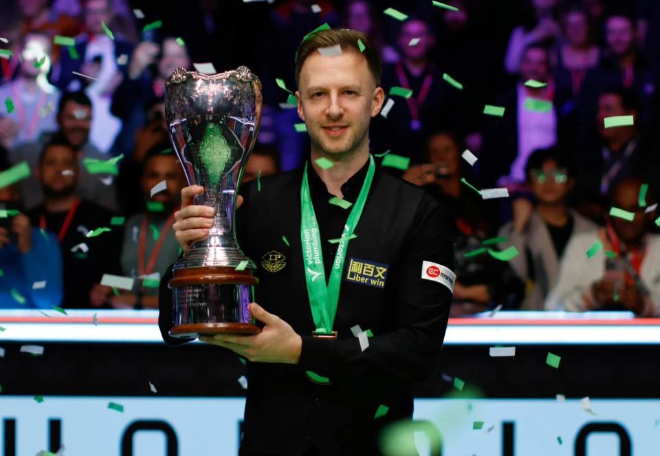 也给其他球 也给其他球